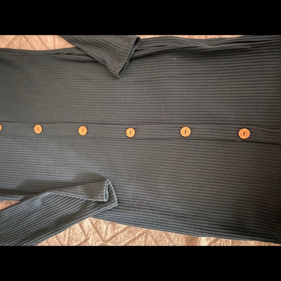 Long sleeve stretchy dress - Picture 3 of 4